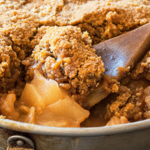 Apple crisp in bowl