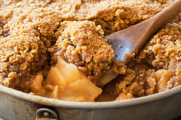 Apple crisp in bowl